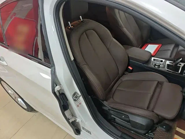 BMW 1 Series — Фото автомобиля 24