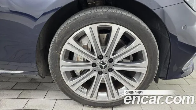 Mercedes-Benz E-Class W213 — Фото автомобиля 6