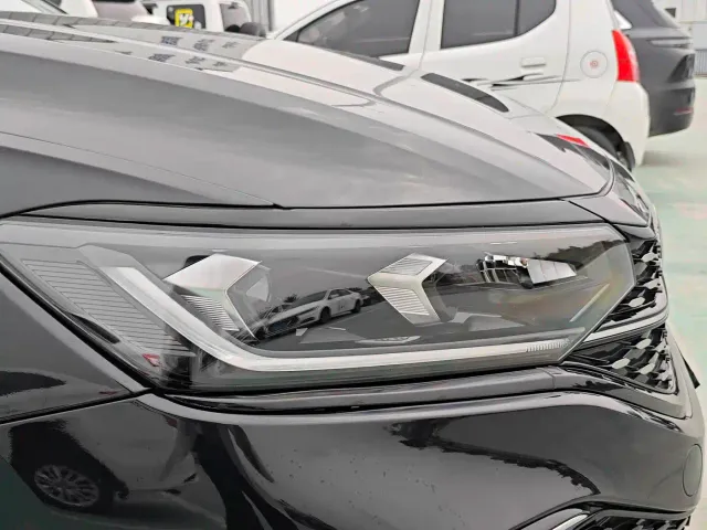 Volkswagen Passat — Фото автомобиля 9