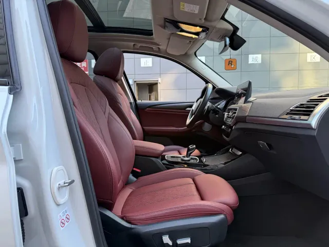 BMW X3 — Фото автомобиля 15
