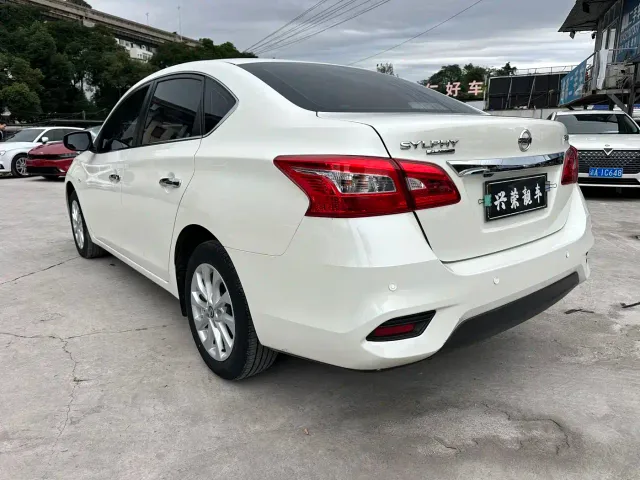 Nissan Sylphy — Фото автомобиля 5
