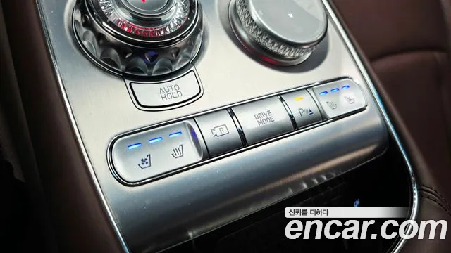 Genesis G90 Бензин 3.5 турбо AWD — Фото автомобиля 18