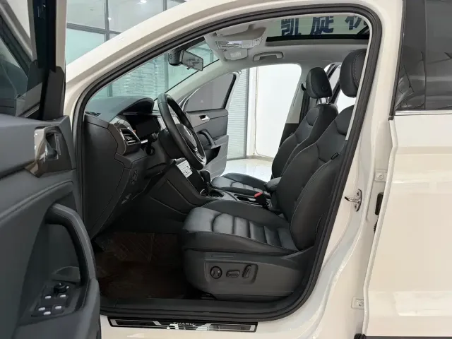 Volkswagen Tharu — Фото автомобиля 9