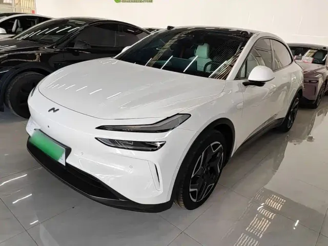 Фотография автомобиля — Onvo L60