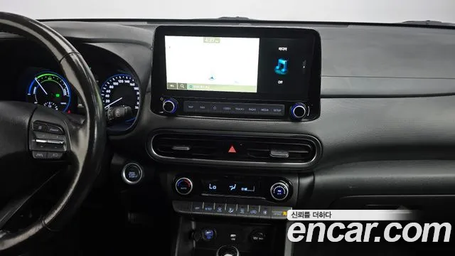 Hyundai Kona — Фото автомобиля 13