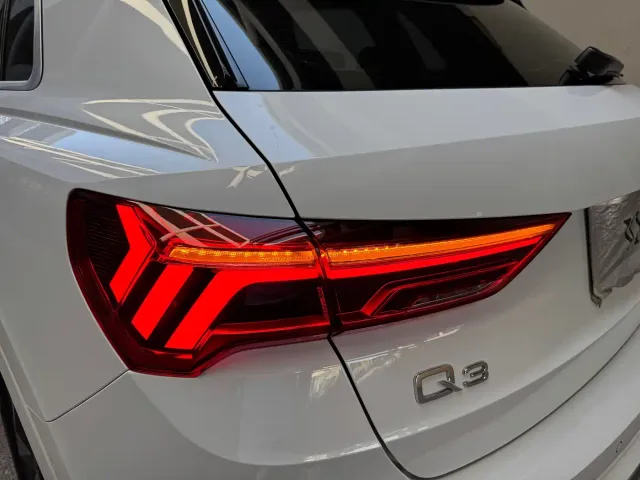 Audi Q3 — Фото автомобиля 19
