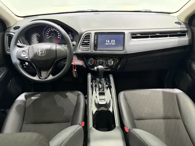 Honda Vezel — Фото автомобиля 9
