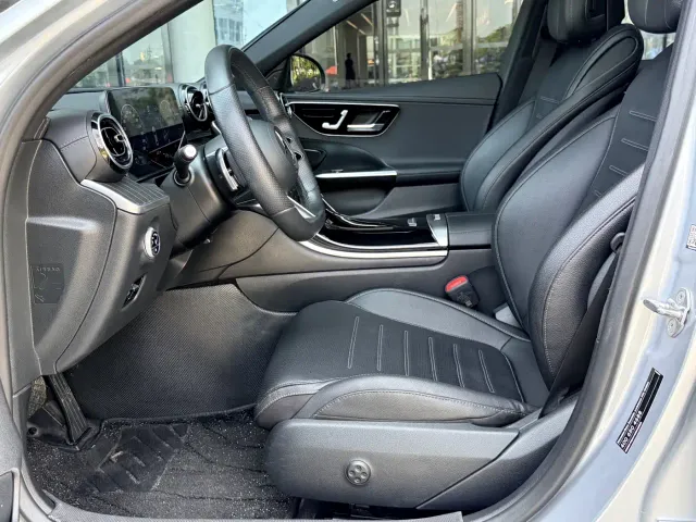 Mercedes-Benz C-Class — Фото автомобиля 13