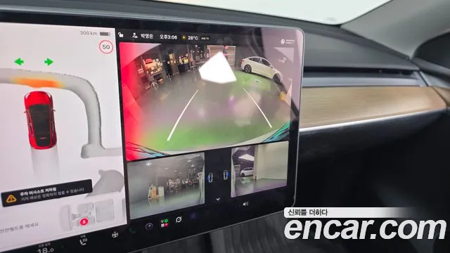 Tesla Model Y — Фото автомобиля 14