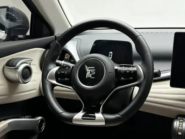 BYD Yuan PLUS — Фото автомобиля 11