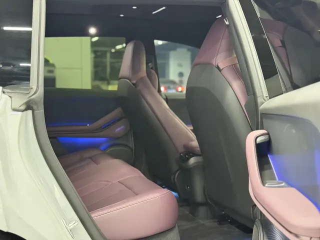 Nio ET5 Touring — Фото автомобиля 10