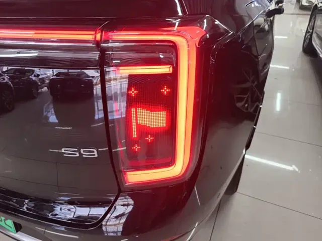 GAC Trumpchi Xiangwang S9 — Фото автомобиля 23