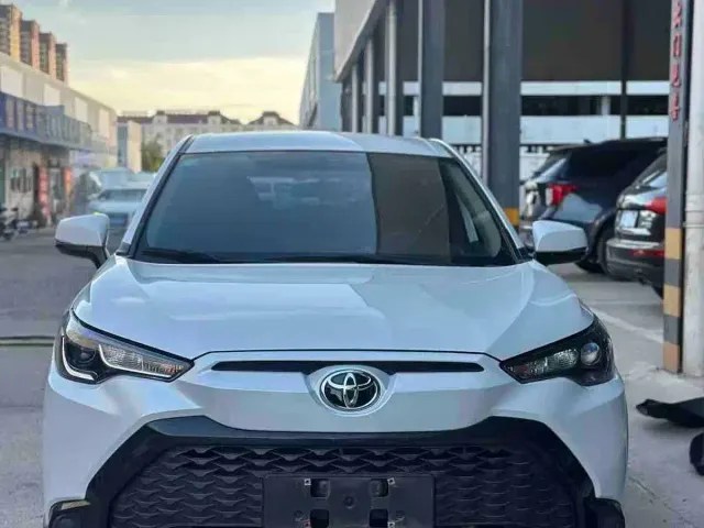 Toyota Frontlander — Фото автомобиля 3