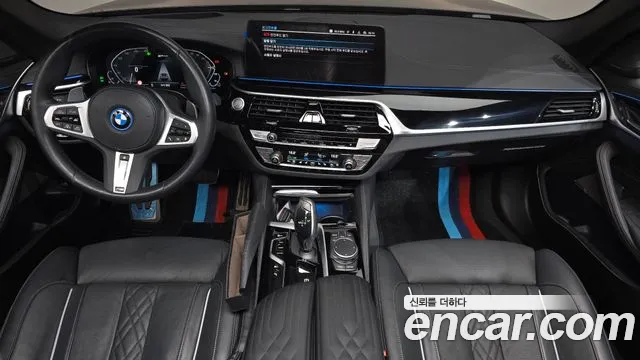 BMW 5-Series 5 серия (G30) — Фото автомобиля 7