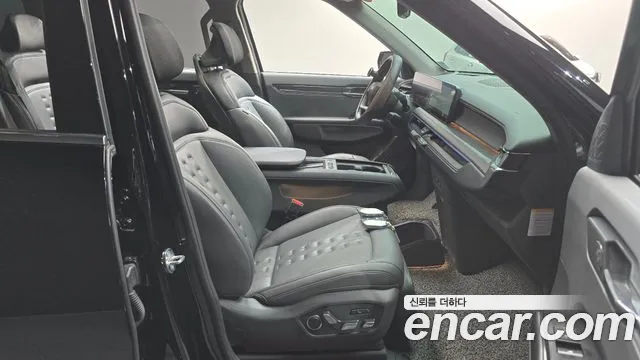 Kia EV9 — Фото автомобиля 15