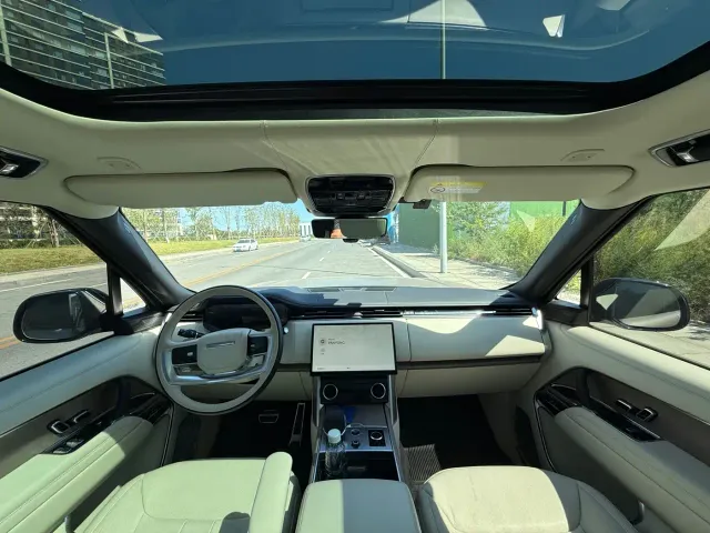 Land Rover Range Rover — Фото автомобиля 20