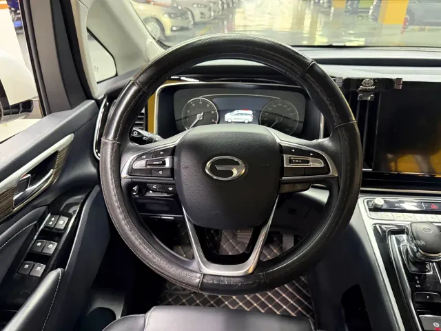 GAC Trumpchi M8 — Фото автомобиля 14