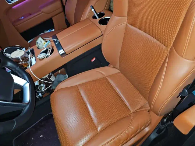 Li Auto L9 — Фото автомобиля 7