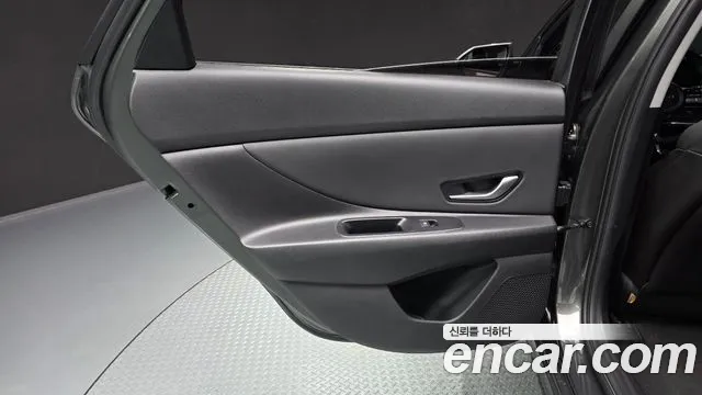 Hyundai Avante CN7 — Фото автомобиля 14