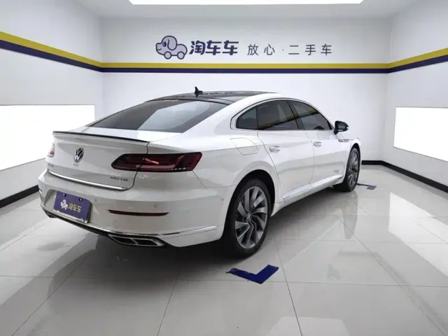 Volkswagen CC — Фото автомобиля 3