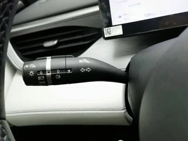 BYD Seal 05 DM-i — Фото автомобиля 21