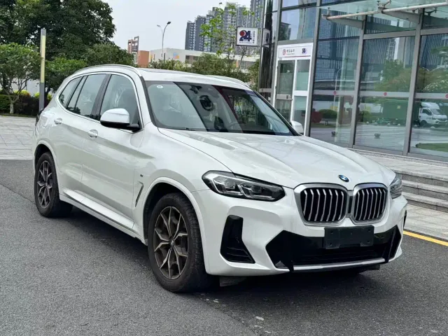 BMW X3 — Фото автомобиля 3