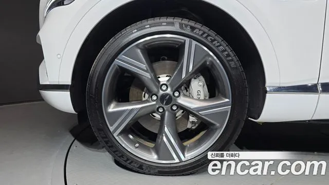 Genesis GV80 — Фото автомобиля 5