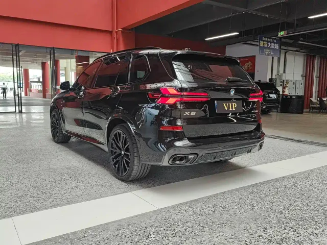 BMW X5 — Фото автомобиля 22