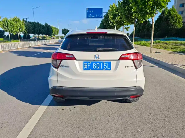 Honda Vezel — Фото автомобиля 8