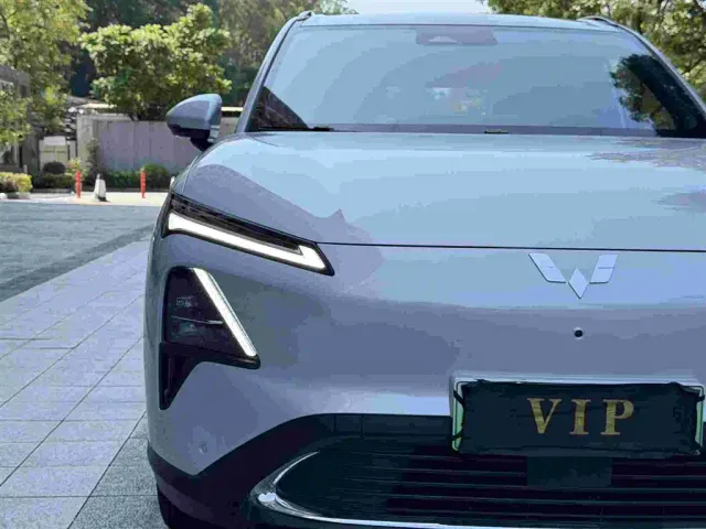Wuling Starlight S — Фото автомобиля 4
