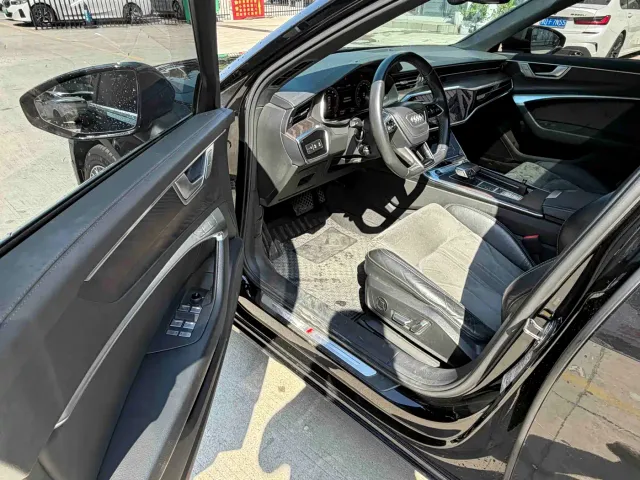 Audi A6L — Фото автомобиля 6