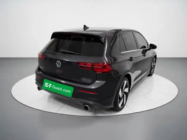 Volkswagen Golf GTI — Фото автомобиля 6