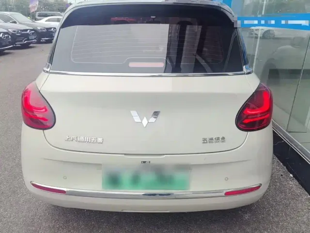 Wuling Bingo — Фото автомобиля 5