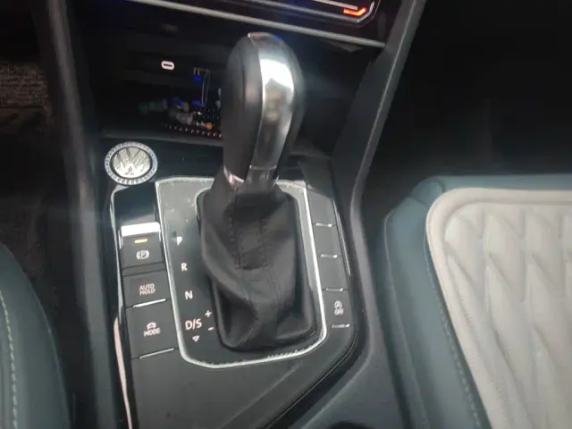 Volkswagen Tharu — Фото автомобиля 6