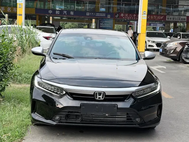 Honda Inspire — Фото автомобиля 2