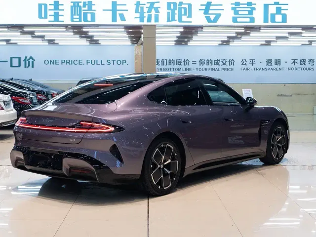Xiaomi SU7 — Фото автомобиля 4