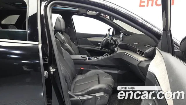 Peugeot 3008 — Фото автомобиля 24