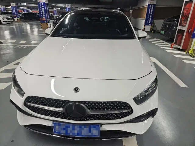 Mercedes-Benz A-Class — Фото автомобиля 2