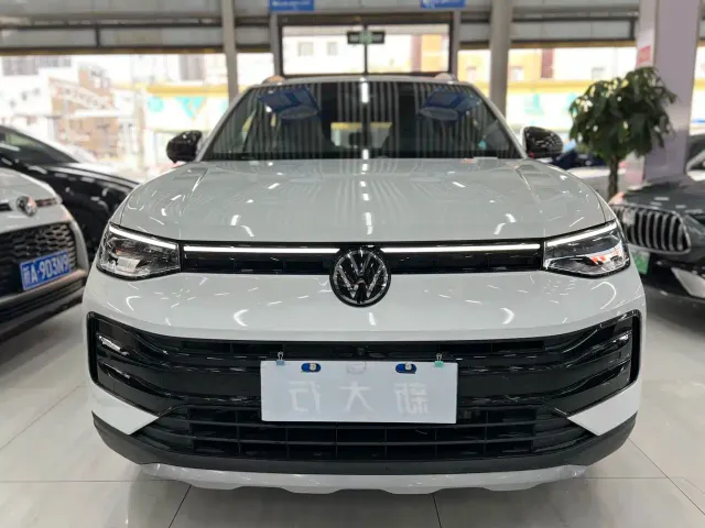 Volkswagen Tharu — Фото автомобиля 2