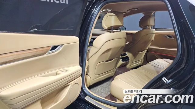 Genesis G80 Бензин 2.5 турбо AWD — Фото автомобиля 24
