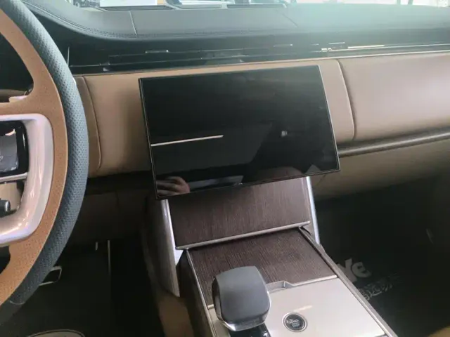 Land Rover Range Rover — Фото автомобиля 13