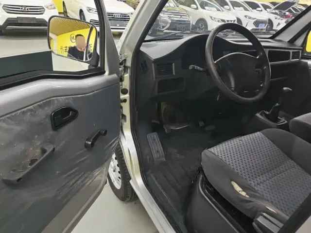 Wuling Zhiguang — Фото автомобиля 15