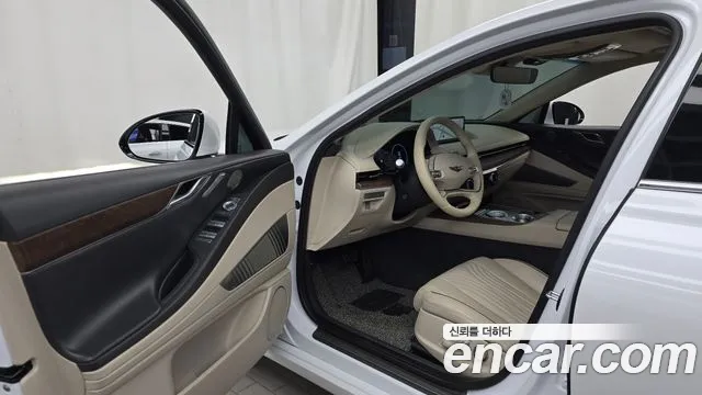 Genesis G80 RG3 — Фото автомобиля 15