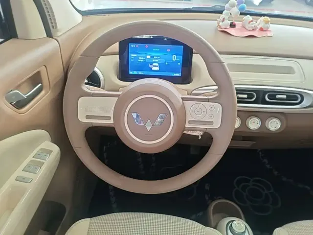 Wuling Hongguang Mini EV — Фото автомобиля 10