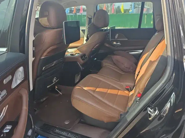 Mercedes-Benz GLS-Class — Фото автомобиля 11