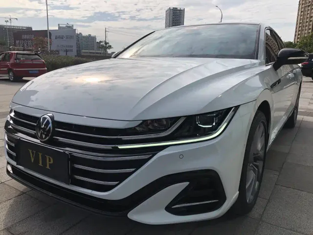 Volkswagen CC — Фото автомобиля 10