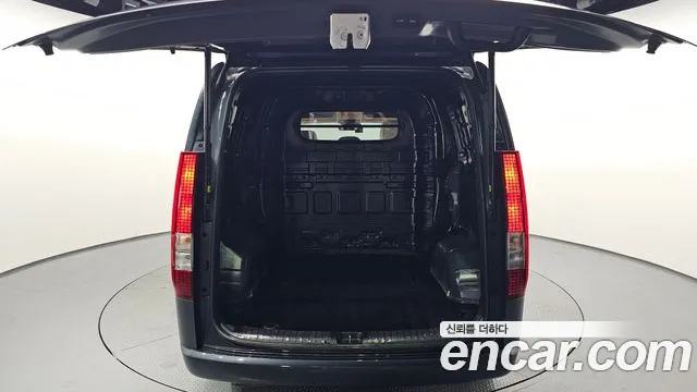 Hyundai Staria Staria Карго 5 мест — Фото автомобиля 20