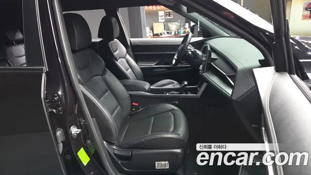 KG_Mobility_Ssangyong Torres Torres Бензин 1.5 2WD — Фото автомобиля 11