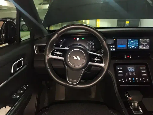 Li Auto ONE — Фото автомобиля 6