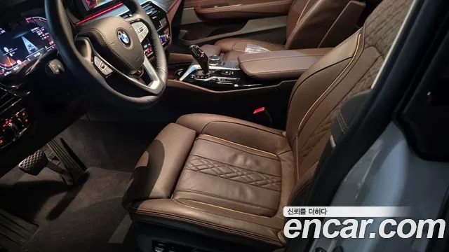 BMW Gran Turismo — Фото автомобиля 10